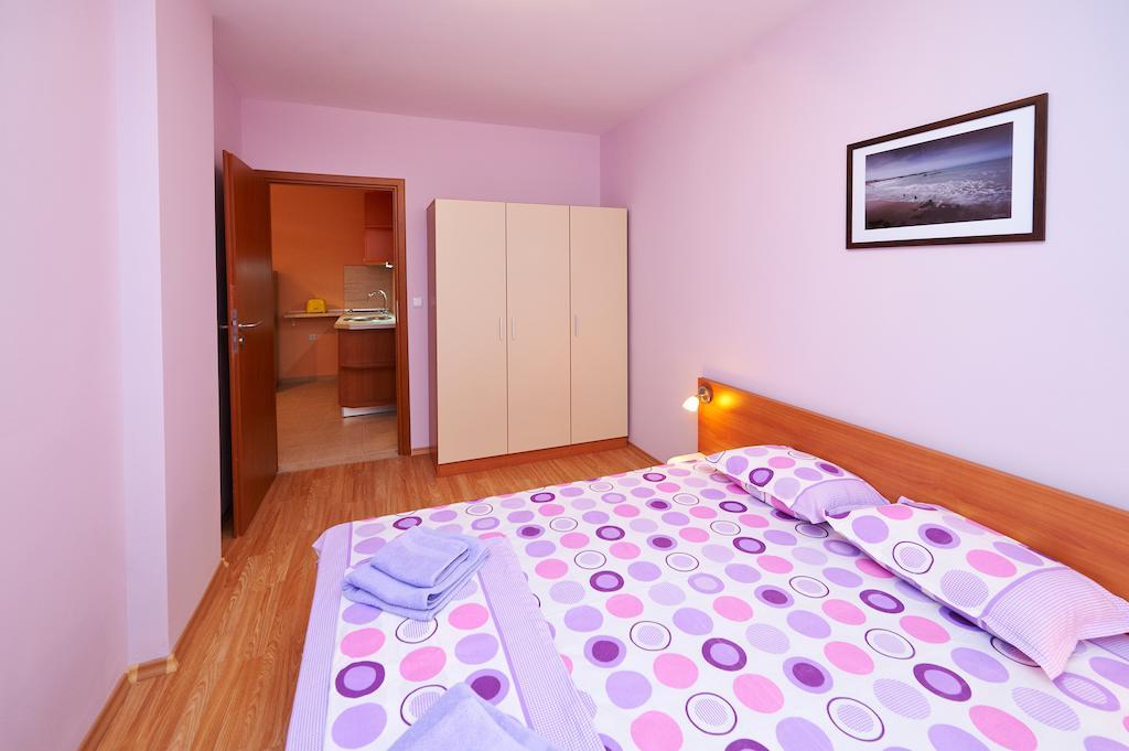 Apartments Dimitrovi 帕莫瑞 客房 照片